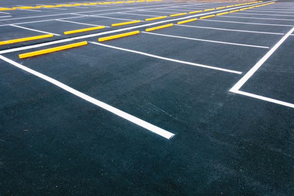 Asphalt Parking Lot Sealing in Lebanon